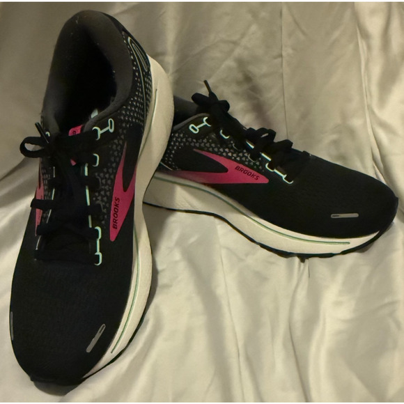 Brooks Ghost 14 Women’s Running Shoes Black Pink Casual Cushion Support Size 9 - Picture 12 of 12